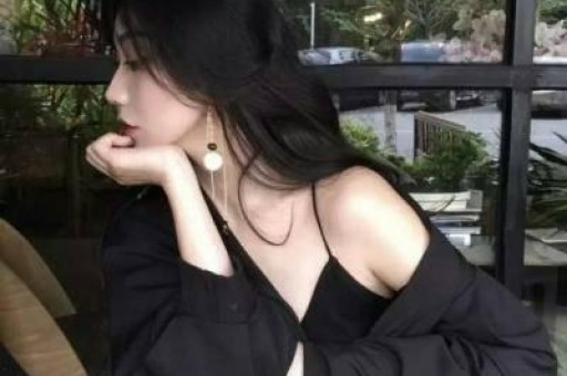 冉莹颖一塌房内娱又有新乐子了