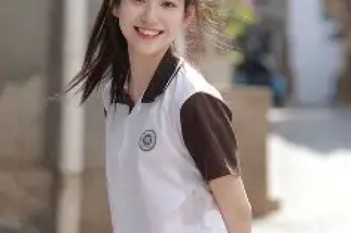 网友吃瓜！震惊！她的前任曝出惊天内幕吃瓜群众震惊！