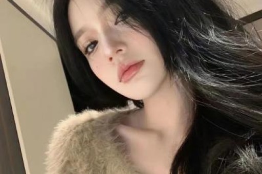 王俊凯假唱事件后又被爆出恋情瓜对方是大他13岁的女顶流？