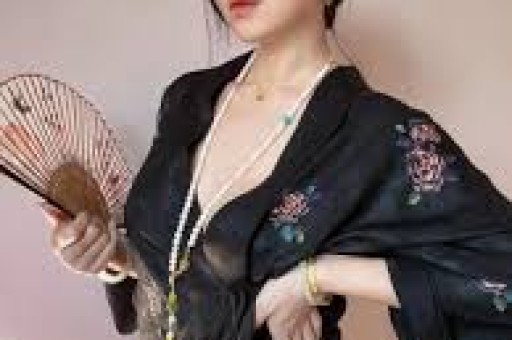 知名演员无戏可拍与妻子直播吵架闹离婚卖房也还不起房贷